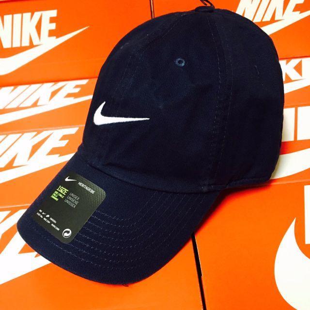 Nike かっこいい Nike 帽子 キャップ ネイビー デニムの通販 By Nike 海外限定 S Shop ナイキならラクマ