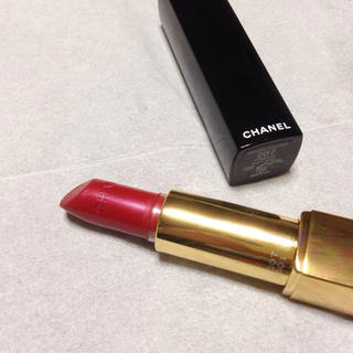 シャネル(CHANEL)のCHANEL限定レッドルージュ①(その他)