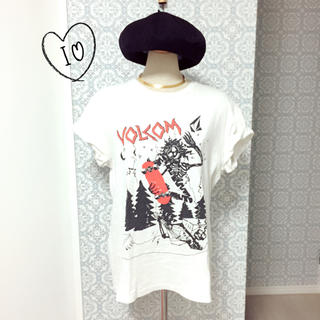 ボルコム(volcom)の【VOLCOM】ガイコツスケボーTシャツ☆バックプリント(Tシャツ(半袖/袖なし))