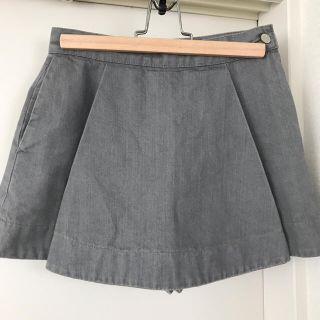 ヴィヴィアンウエストウッド(Vivienne Westwood)のヴィヴィアンウエストウッド グレーデニム ショートパンツ キュロット サイズ1 (ショートパンツ)