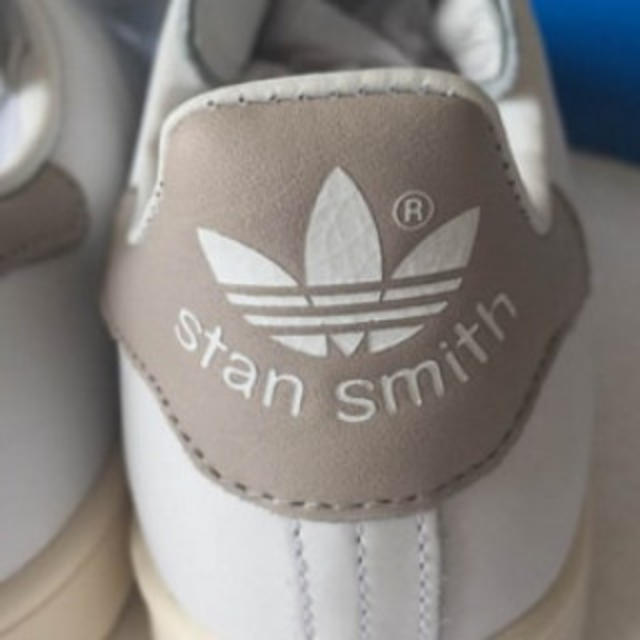 【新品】 adidas originals スタンススミス 23.0cm グレーのサムネイル