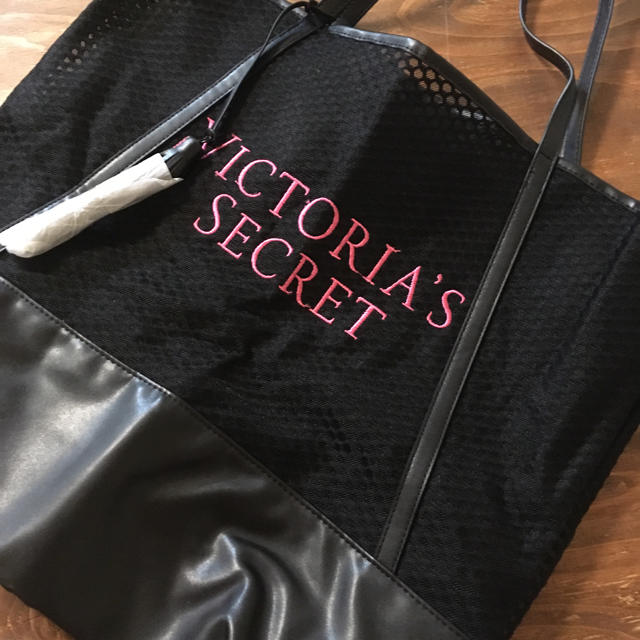 Victoria's Secret(ヴィクトリアズシークレット)のお値下げ！VS♡限定メッシュトートBag レディースのバッグ(トートバッグ)の商品写真