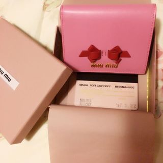 ミュウミュウ(miumiu)のミュウミュウ♡大人気リボンミニ財布(財布)