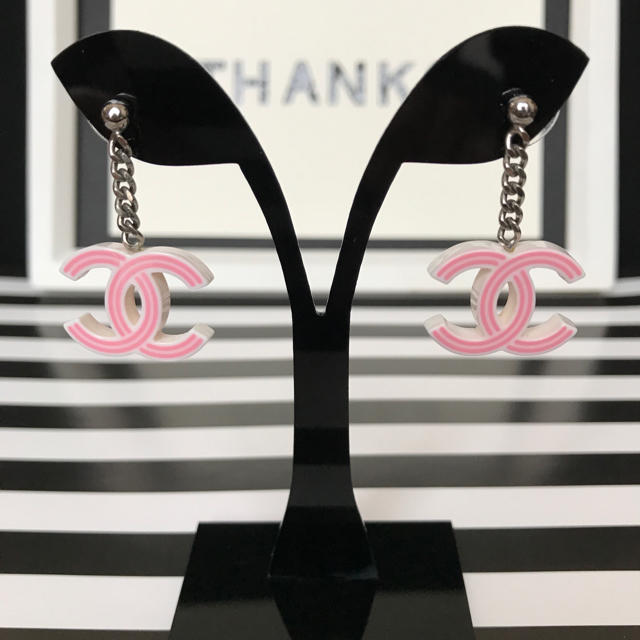 CHANEL - ✞CHANEL ココマーク リバーシブルピアス ✞の通販 by ...