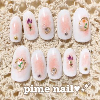 pime nail♥︎∗*ﾟふんわりチーク×ワイヤーフラワーネイル