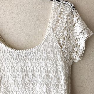 ザラ(ZARA)の可憐♡ デートに最強！ホワイト総レースの夏ワンピ、マーガレット柄がかわいい！ (ミニワンピース)