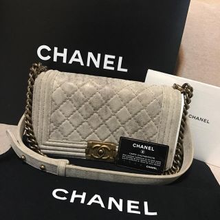 シャネル(CHANEL)の正規品 CHANEL ボーイ シャネル ショルダーバッグ 希少カラー レア 美品(ショルダーバッグ)