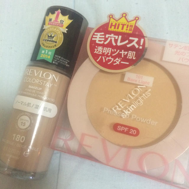 REVLON(レブロン)のレブロン 単品 コスメ/美容のベースメイク/化粧品(ファンデーション)の商品写真