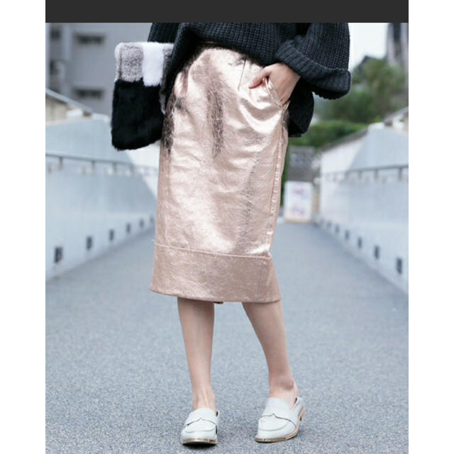 Ameri VINTAGE(アメリヴィンテージ)の24♡様専用 Ameri metallic skirt レディースのスカート(ひざ丈スカート)の商品写真