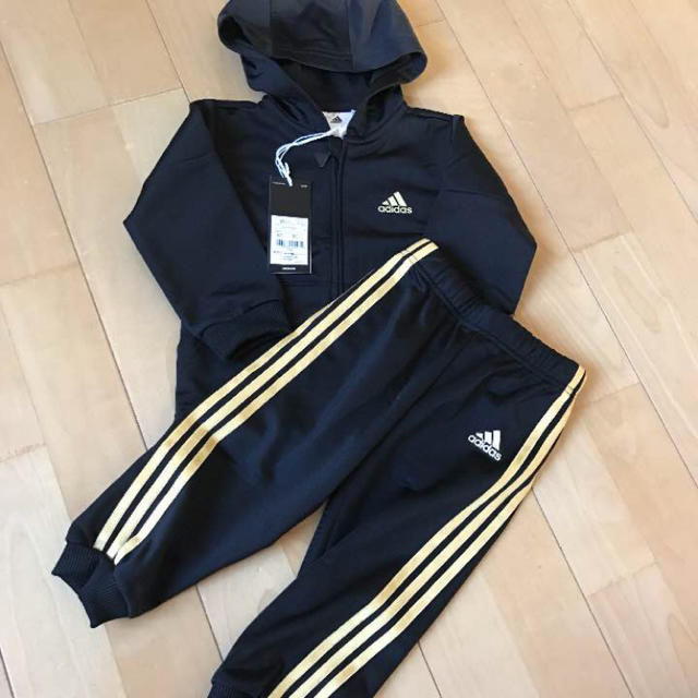 adidas(アディダス)のナミ様専用★セット割り キッズ/ベビー/マタニティのキッズ服男の子用(90cm~)(ジャケット/上着)の商品写真