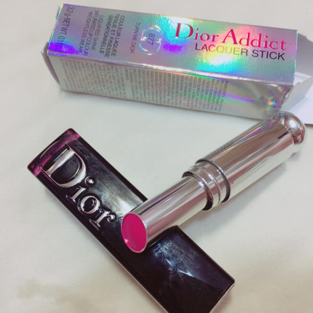 Dior(ディオール)のDior アディクト ラッカースティック 877 コスメ/美容のベースメイク/化粧品(口紅)の商品写真