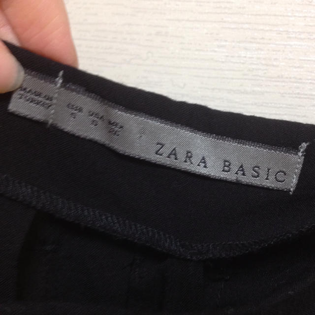 ZARA(ザラ)のZARAプリーツスカート レディースのスカート(ひざ丈スカート)の商品写真