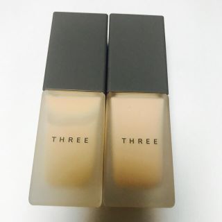 スリー(THREE)のTHREE  ベース＆ファンデ(ファンデーション)