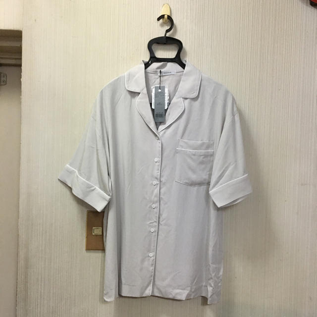 JEANASIS(ジーナシス)の♡rihokoさま専用♡ レディースのトップス(シャツ/ブラウス(半袖/袖なし))の商品写真