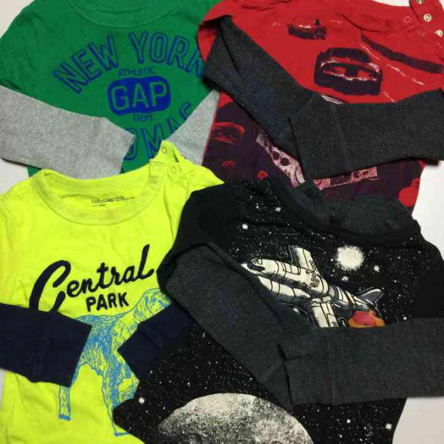 GAP Kids(ギャップキッズ)のGAP ロンTセット キッズ/ベビー/マタニティのキッズ服男の子用(90cm~)(その他)の商品写真