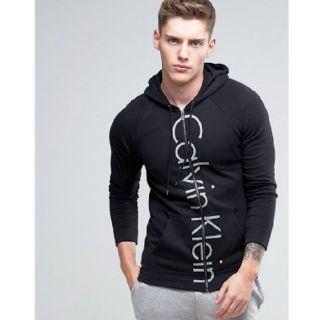 カルバンクライン(Calvin Klein)の新品未使用Calvin KleinジップアップパーカーLサイズ(パーカー)