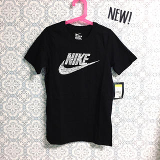 ナイキ(NIKE)の【NIKE KIDS】ヘンテコNIKETシャツ♡140♡新品(Tシャツ/カットソー)
