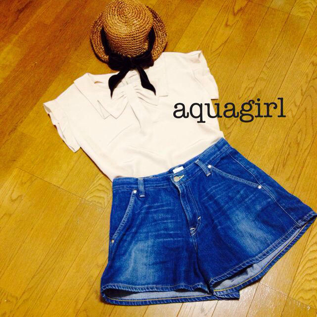 aquagirl(アクアガール)の【aquagirl】リボンブラウス レディースのトップス(シャツ/ブラウス(半袖/袖なし))の商品写真