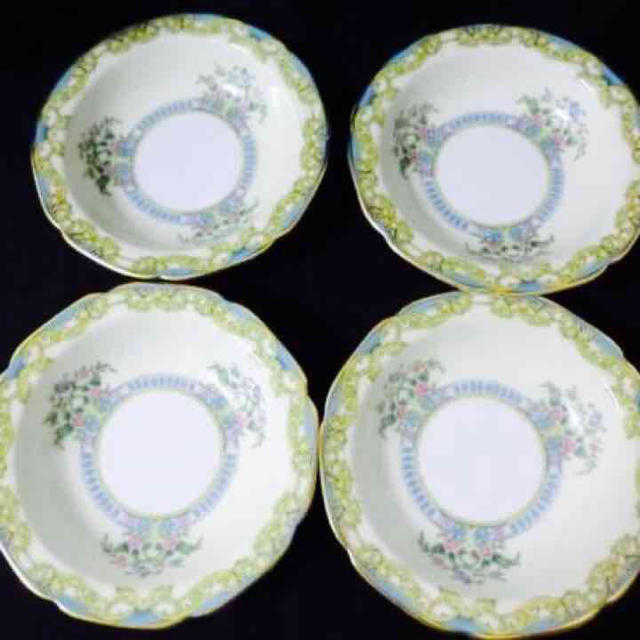 Noritake(ノリタケ)の美品！オールドノリタケ花柄お皿4枚セット エンタメ/ホビーの美術品/アンティーク(陶芸)の商品写真