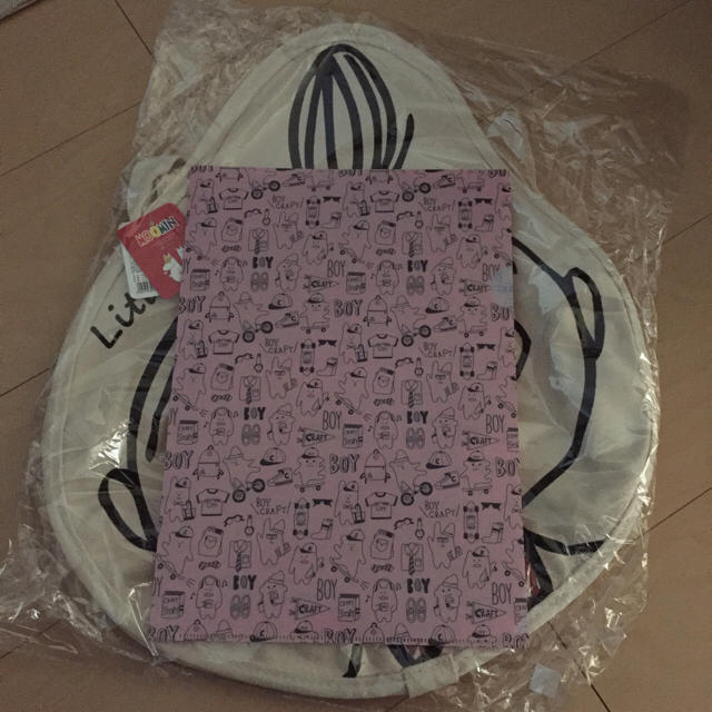 《えりぽん28様専用》【新品】リトルミイ☆ショルダーバッグ レディースのバッグ(ショルダーバッグ)の商品写真
