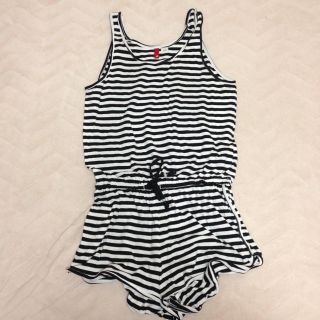 エイチアンドエム(H&M)の**お取り置き ** オールインワン(ルームウェア)