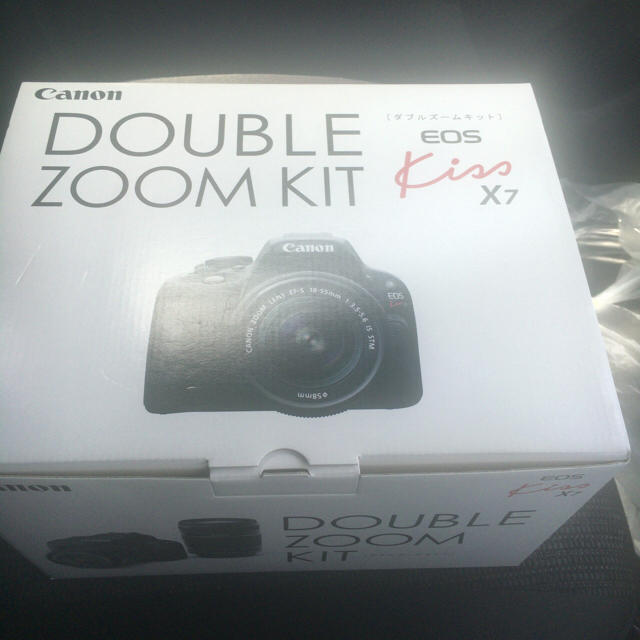 Canon デジタル一眼レフカメラ EOS Kiss X7 ダブルズームキット