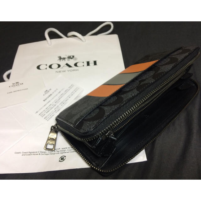 COACH(コーチ)のmama様専用新品☆ COACH ヴァーシティ ストライプ シグネチャー  メンズのファッション小物(長財布)の商品写真