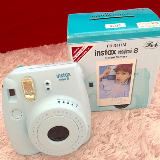 即購入◯instax mini8 チェキ 本体 ブルー スマホ/家電/カメラのカメラ(フィルムカメラ)の商品写真