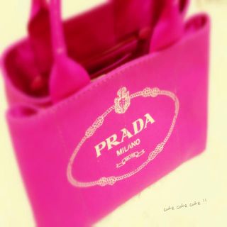 プラダ(PRADA)のPRADA ♡ 値下げしました♡(トートバッグ)