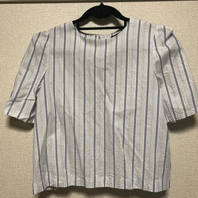 w closet(ダブルクローゼット)のw closet ストライプブラウス レディースのトップス(シャツ/ブラウス(半袖/袖なし))の商品写真