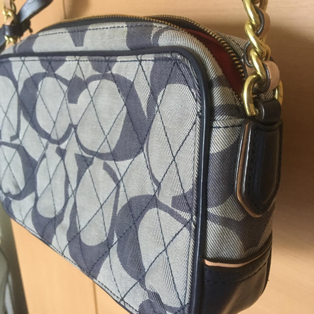 COACH(コーチ)のcoach デニムショルダーポシェット レディースのバッグ(ショルダーバッグ)の商品写真