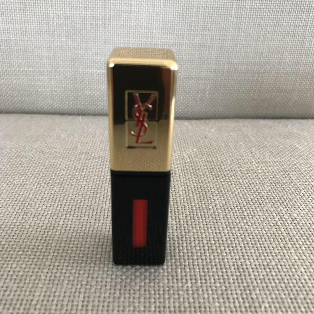 Saint Laurent(サンローラン)のえつ様専用値下げサンローラン glossy STAIN21 コスメ/美容のベースメイク/化粧品(リップグロス)の商品写真