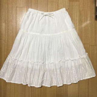 ユニクロ(UNIQLO)のユニクロキッズ140 小さいサイズ3号 シワ加工コットンティアードスカート(スカート)