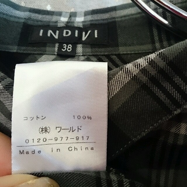 INDIVI(インディヴィ)の☆INDIVIコットンチェックシャツ☆ レディースのトップス(シャツ/ブラウス(長袖/七分))の商品写真