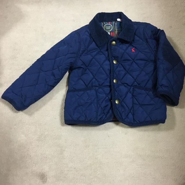 JOULES  定番キルティング紺色コート キッズ/ベビー/マタニティのキッズ服男の子用(90cm~)(コート)の商品写真