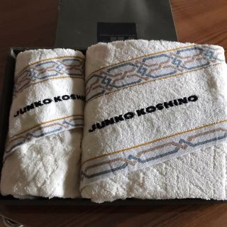 コシノジュンコ(JUNKO KOSHINO)のお値下！新品♪JUNKO KOSHINO ♪ バスタオル&フェイスタオル(タオル/バス用品)