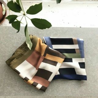 トゥデイフル(TODAYFUL)の【新品】 TODAYFUL Wide Print Scarf(バンダナ/スカーフ)