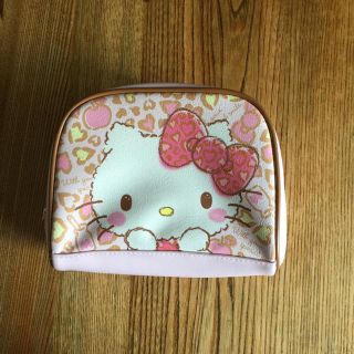 ハローキティ ポーチ(キャラクターグッズ)