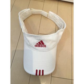 アディダス(adidas)のユキティ様専用 adidas サンバイザー＋adidas赤スカート(その他)