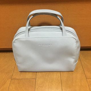 ジバンシィ(GIVENCHY)のジバンシー 化粧ポーチ(ポーチ)