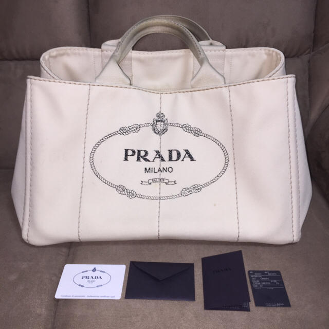 美品 PRADA カナパ CANAPA アイボリー オフホワイト