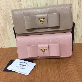 PRADA - 新品♡ 可愛い プラダ リボン 長財布♡ ベージュ パスケース ...