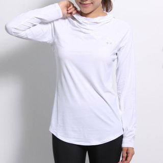 アンダーアーマー(UNDER ARMOUR)のアンダーアーマー 長袖インナー Ｌ  ランニング マラソン トレーニング(Tシャツ(半袖/袖なし))