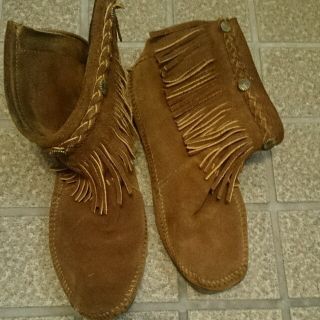 ミネトンカ(Minnetonka)のミネトンカ フリンジブーツ 再値下げ(ブーツ)