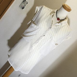 ザラ(ZARA)のZARA シフォンシャツ ドット柄 ゆったりめ(シャツ/ブラウス(半袖/袖なし))