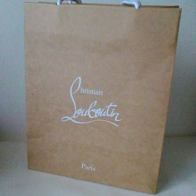 Christian Louboutin(クリスチャンルブタン)のクリスチャンルブタン　紙袋 レディースのバッグ(ショップ袋)の商品写真