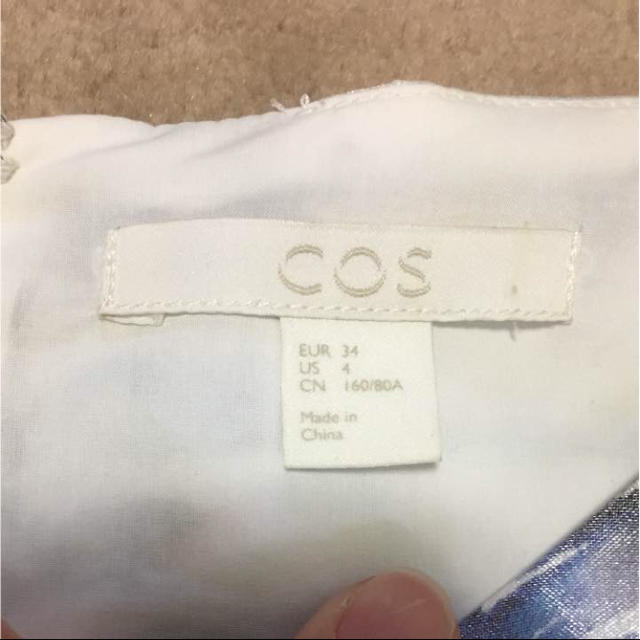 COS(コス)のCOS 未使用！バルーンワンピース レディースのワンピース(ひざ丈ワンピース)の商品写真