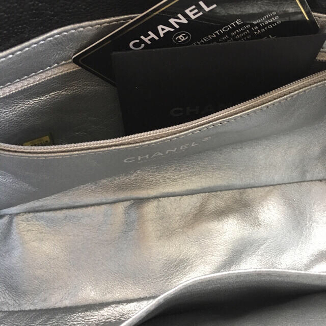 CHANEL(シャネル)のシャネルの上品でとても素敵なマトラッセチェーンバッグ レディースのバッグ(ショルダーバッグ)の商品写真