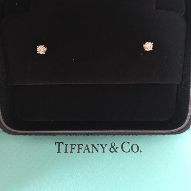 Tiffany & Co. - 新品2017年＊TIFFANY ソリティア ダイヤモンド ピアスの通販 by ju's shop｜ティファニー