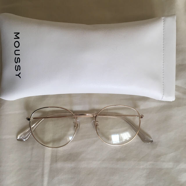 moussy(マウジー)のMOUSSY♡伊達メガネ レディースのファッション小物(サングラス/メガネ)の商品写真